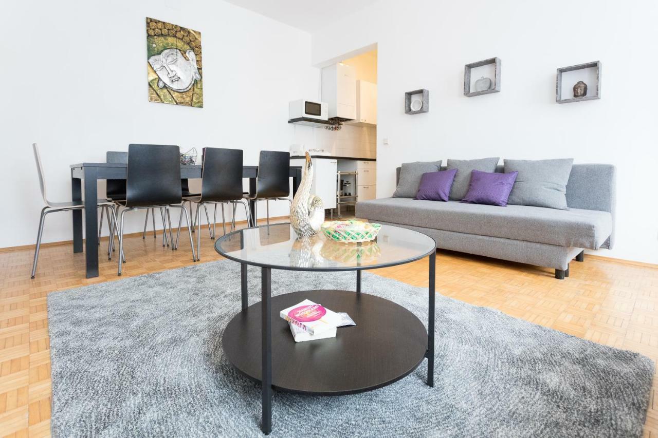 Apartment Lovely Two Level For Families *